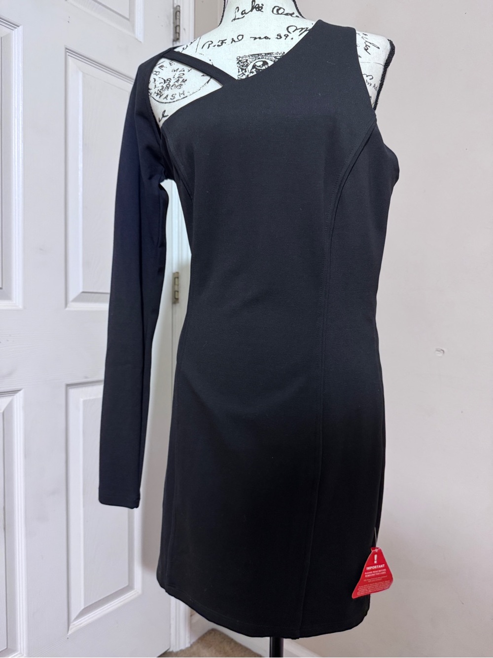 NWT Forever Unique London Kesha Mini Dress Black Dress size US10 Party Glam LBD